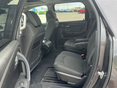 Used 2014 GMC Acadia SLE FWD image 20