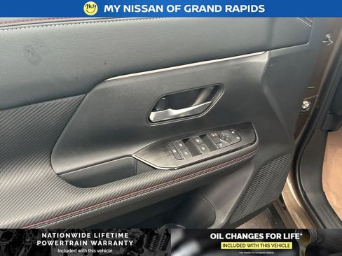 New 2026 Nissan Kicks SR w/ Cold Weather Package AWD/4WD image 13
