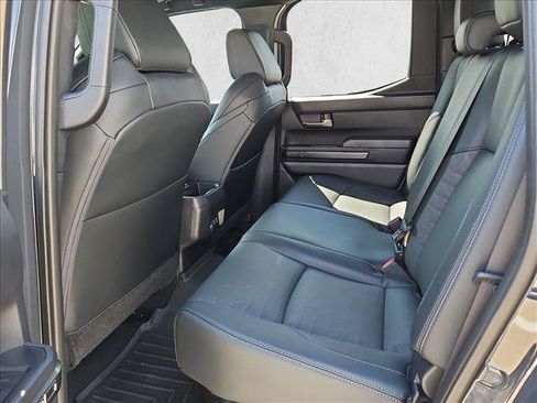 Used 2025 Toyota Tacoma TRD Sport image 17