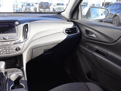 Certified 2024 Chevrolet Equinox LT image 13
