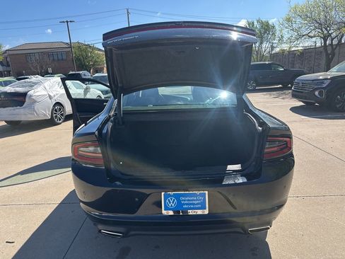 Used 2023 Dodge Charger SXT RWD image 14