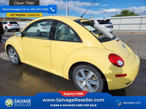 Used 2006 Volkswagen Beetle Coupe w/ Package 1 image 3