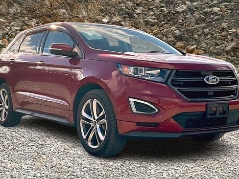 Used 2015 Ford Edge Sport image 10