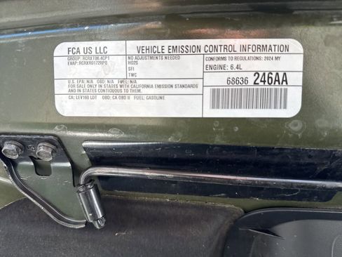 Used 2024 Jeep Wrangler Unlimited Rubicon 392 image 34