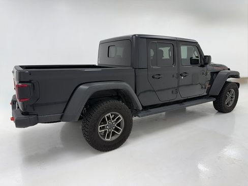Used 2025 Jeep Gladiator Mojave w/ Convenience Group image 21