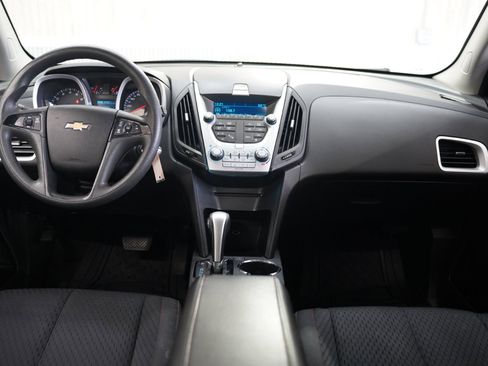 Used 2014 Chevrolet Equinox LS image 17