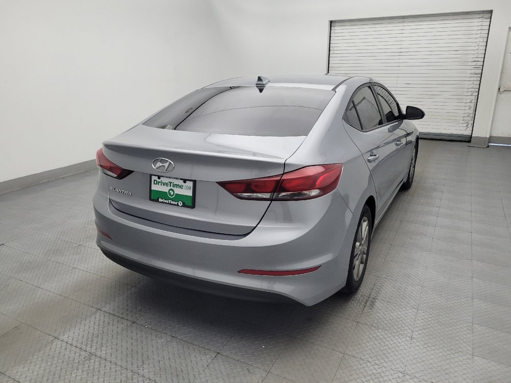 Used 2017 Hyundai Elantra SE FWD image 7