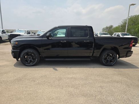 New 2026 RAM 1500 Express AWD/4WD image 6