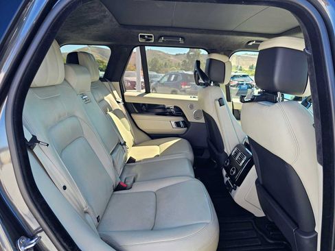 Used 2020 Land Rover Range Rover HSE AWD/4WD image 12