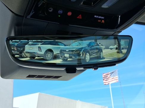 New 2026 Cadillac Optiq Sport 1 w/ LPO, ONYX Package RWD image 25
