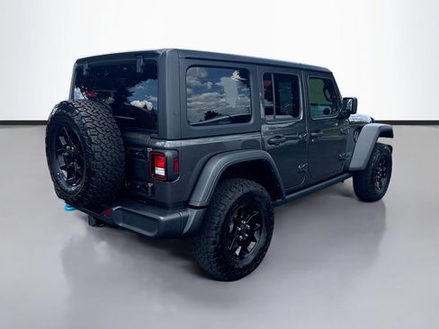 Used 2024 Jeep Wrangler Unlimited AWD/4WD image 7