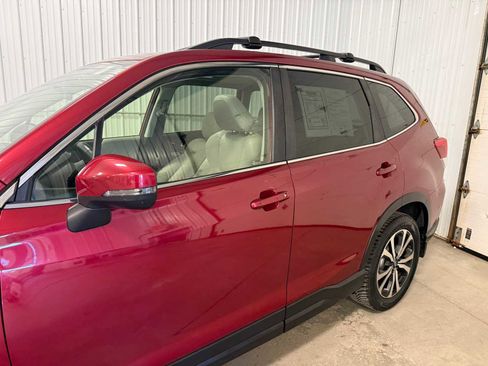 Used 2019 Subaru Forester Limited AWD/4WD image 7