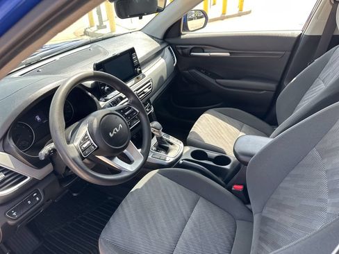 Used 2022 Kia Seltos LX AWD/4WD image 14