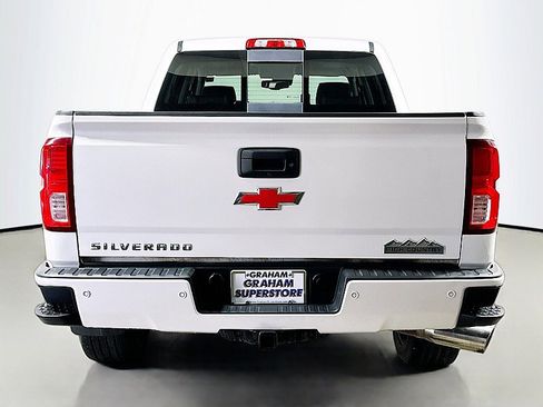 Used 2018 Chevrolet Silverado 1500 High Country AWD/4WD image 6
