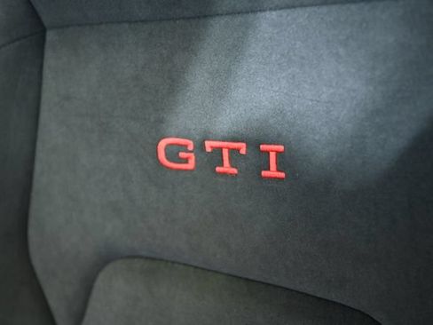 New 2026 Volkswagen GTI SE FWD image 25