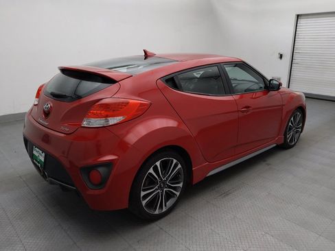 Used 2016 Hyundai Veloster Turbo FWD image 9