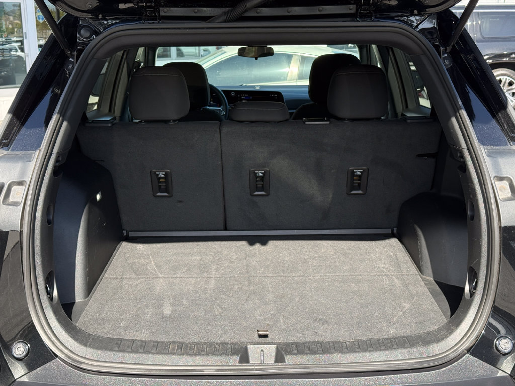 Used 2026 Chevrolet Equinox LT AWD/4WD image 12