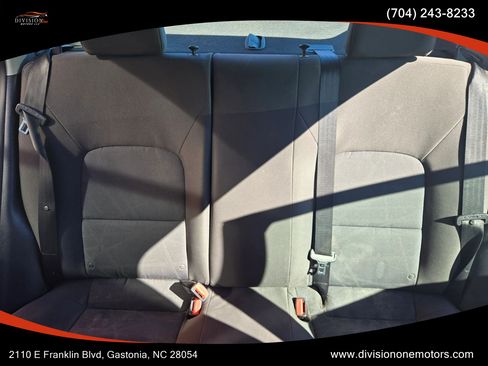 Used 2015 Kia Rio LX image 10