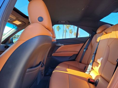 Used 2025 Cadillac CT4 Premium Luxury image 13