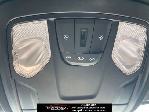 Used 2022 RAM 2500 Tradesman w/ Chrome Appearance Group image 21