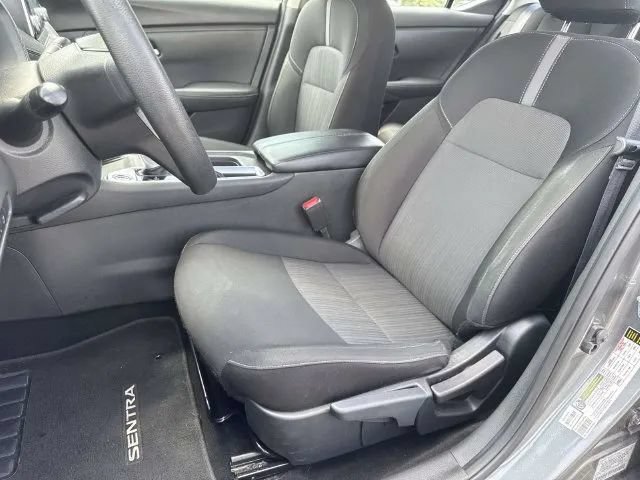 Certified 2025 Nissan Sentra SV FWD image 30