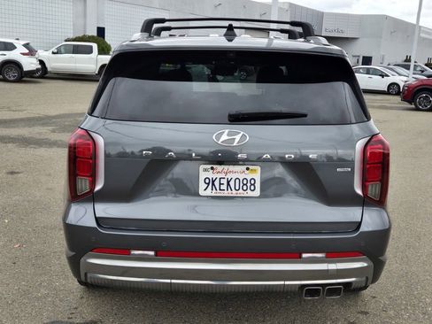 Used 2024 Hyundai Palisade Calligraphy AWD/4WD image 17