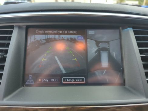 Used 2017 Nissan Armada Platinum w/ Captain Seat Package AWD/4WD image 38