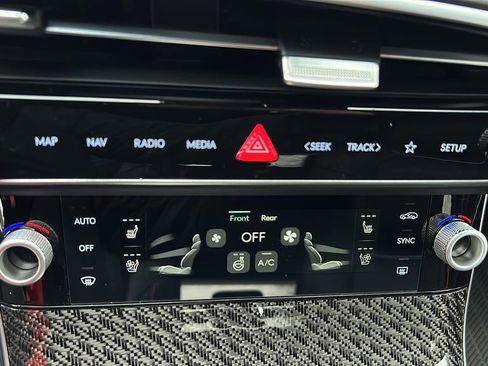 New 2026 Genesis GV70 3.5T Sport Prestige image 21