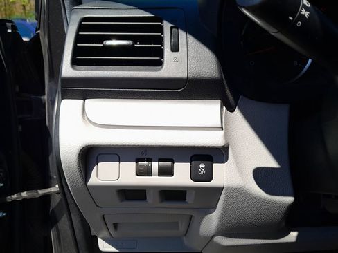 Used 2015 Subaru Forester 2.5i Premium w/ All-Weather Package AWD/4WD image 15