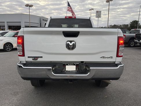 Used 2024 RAM 2500 Big Horn w/ Bed Utility Group image 7