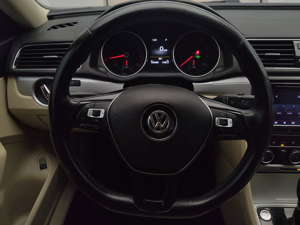 Used 2019 Volkswagen Passat 2.0T Wolfsburg FWD image 22