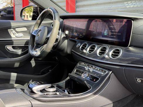 Used 2018 Mercedes-Benz E 63 AMG S image 17
