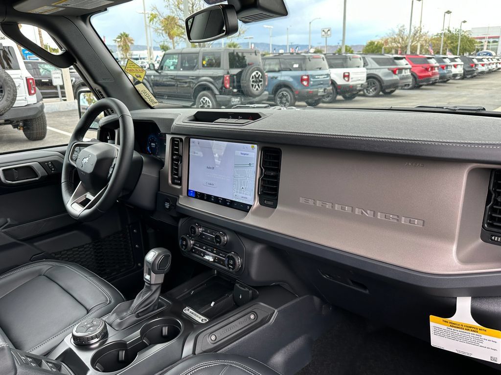 New 2026 Ford Bronco Outer Banks AWD/4WD image 14