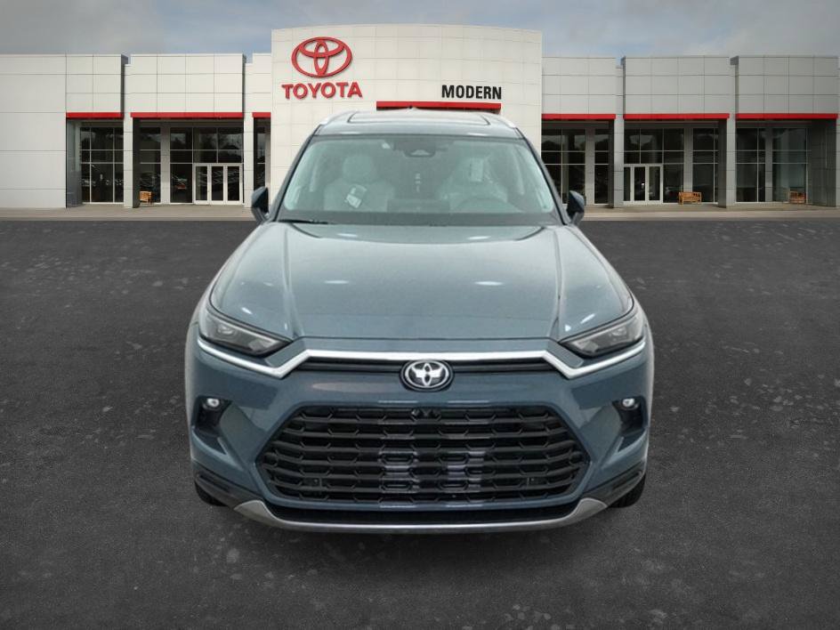 New 2026 Toyota Grand Highlander AWD Hybrid image 16