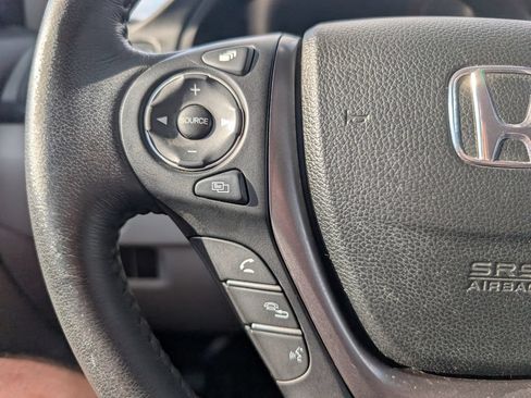 Used 2017 Honda Pilot EX-L image 19
