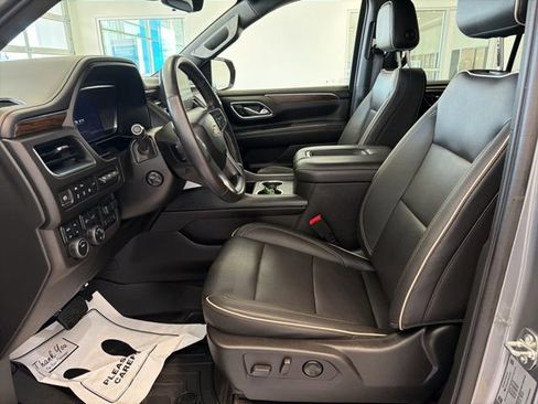 Certified 2022 Chevrolet Tahoe Premier w/ Premium Package AWD/4WD image 18