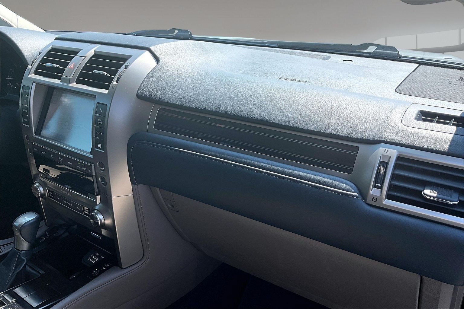 Used 2021 Lexus GX 460 Premium w/ Premium Plus Package AWD/4WD image 29