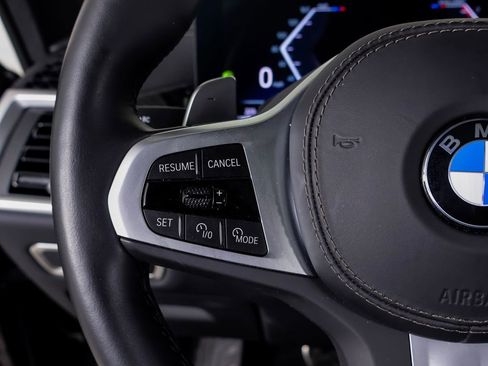 Used 2026 BMW X7 xDrive40i image 22