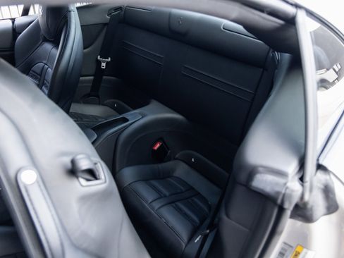 Used 2015 Ferrari California T image 36