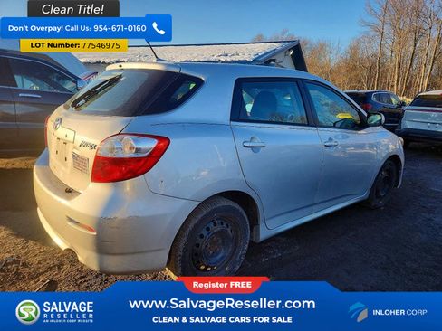 Used 2010 Toyota Matrix image 4