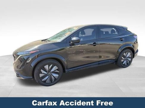 Used 2023 Nissan Ariya AWD image 2