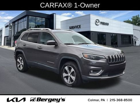 Used 2019 Jeep Cherokee Limited AWD/4WD image 3