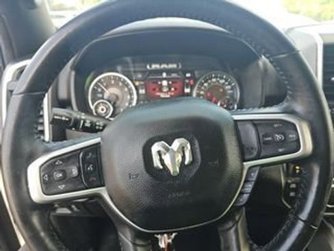 Used 2022 RAM 1500 Big Horn AWD/4WD image 10