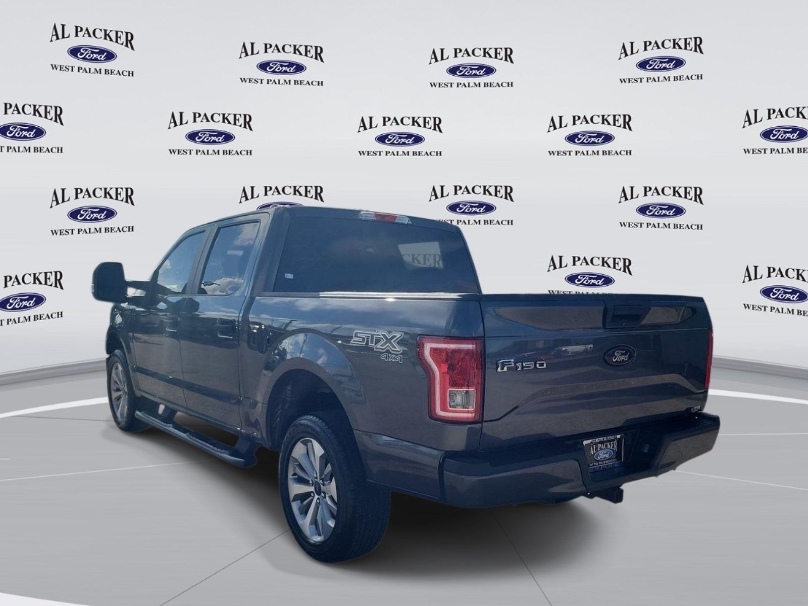 Used 2017 Ford F150 XL w/ Equipment Group 101A Mid AWD/4WD image 3