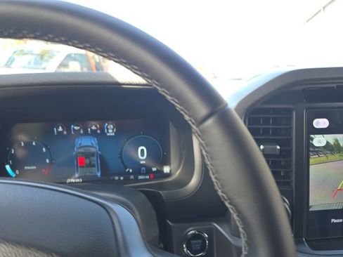 Used 2025 Ford F150 XLT w/ Equipment Group 302A MID RWD image 15