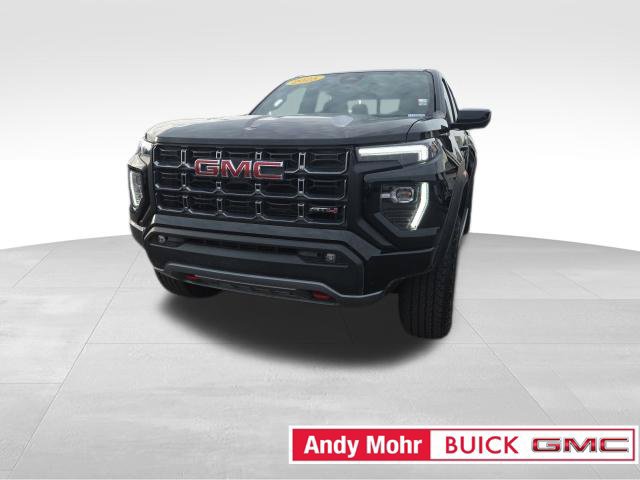 Used 2025 GMC Canyon AT4 AWD/4WD image 11