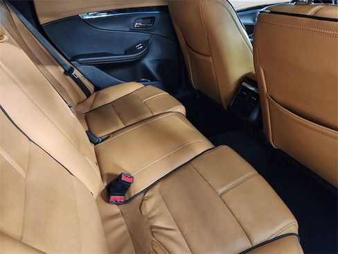 Used 2015 Chevrolet Impala LTZ image 32