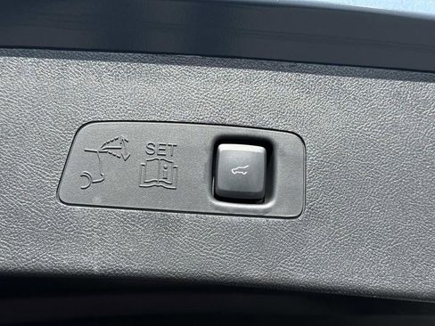 New 2026 Lincoln Corsair Reserve image 13