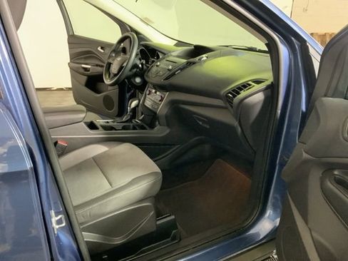 Used 2018 Ford Escape SE image 27