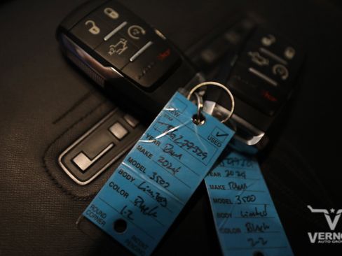 Used 2024 RAM 3500 Limited image 38